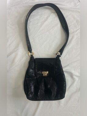 Paris Handbags Black Textured Leather Shoulder Bag Y2K Vintage Metallic Finish